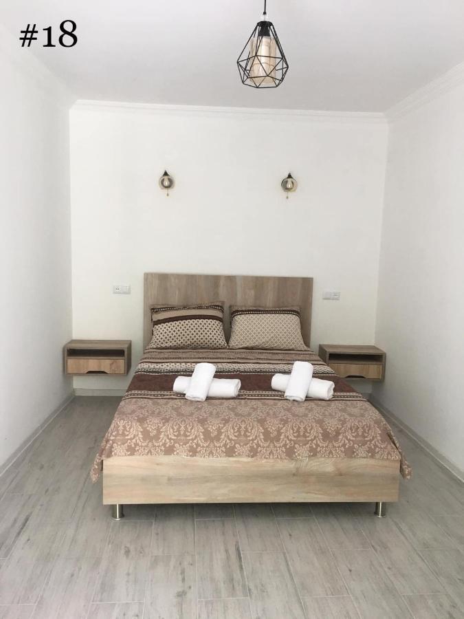 Rezo'S House Hotel Kvariati Buitenkant foto